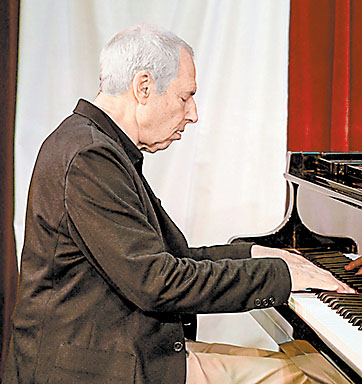 Una veta importante en su carrera ha sido la de entrevistador en el programa "Talking Jazz". (Especial)