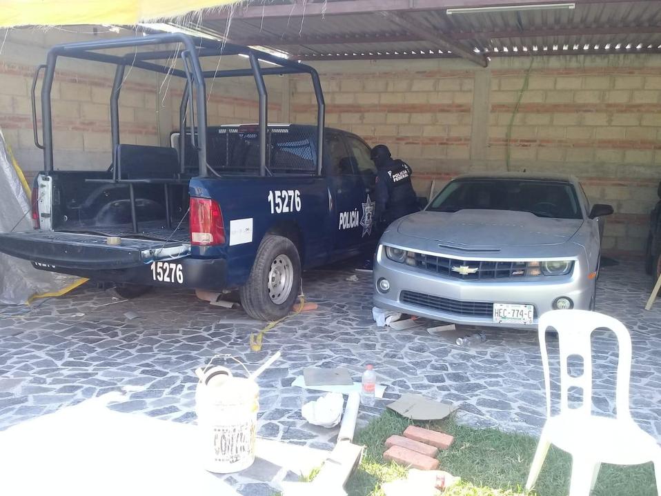 Una camioneta clonada similar a la Policía Federal en el municipio de Iguala./ Especial