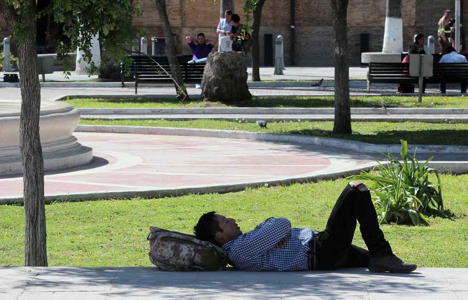 El ingreso promedio mensual se ubicó en 8,823.88 pesos, arriba comparado con otras zonas metropolitanas. (Archivo)
