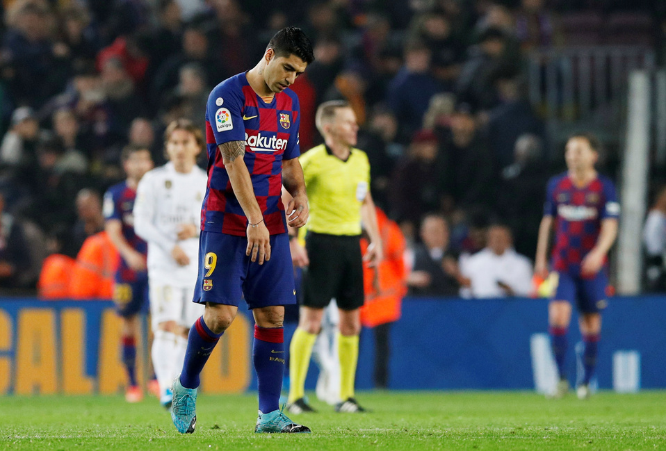 Luis Suárez durante el Clásico español (Reuters)