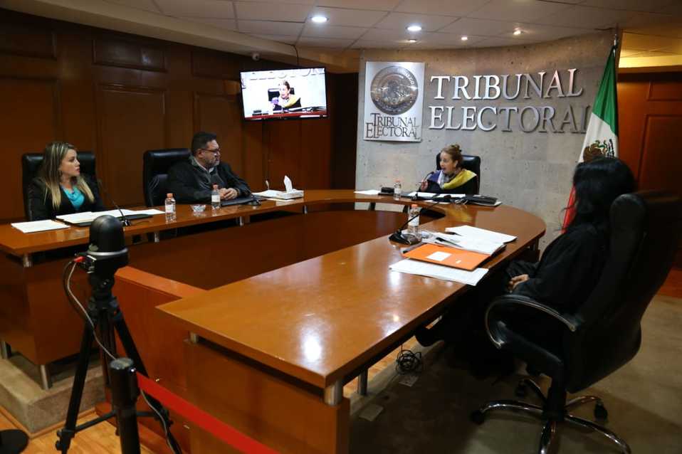 Sesión del Tribunal Electoral del Estado de Hidalgo. (Jorge Sánchez)