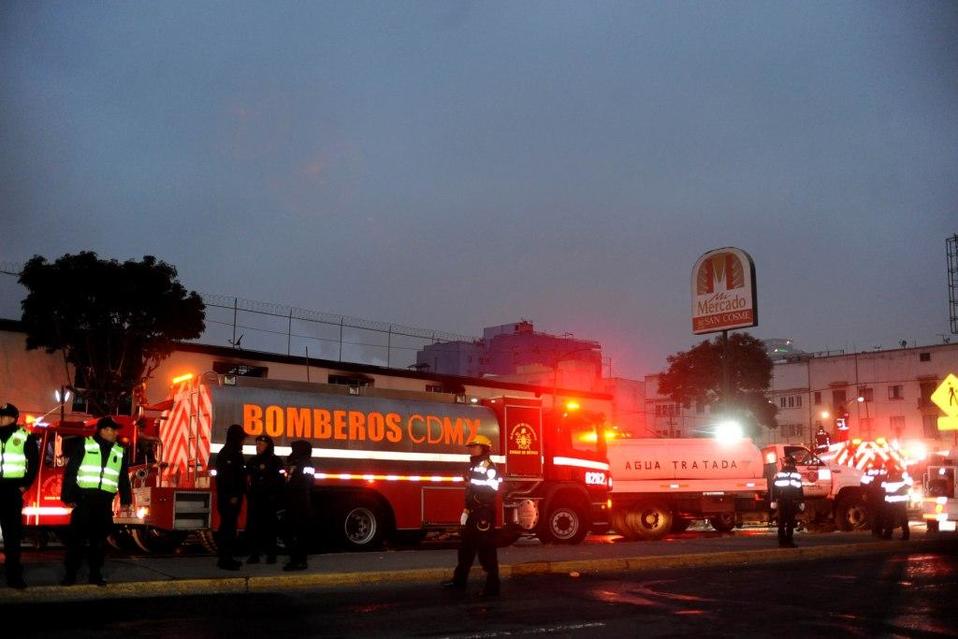 Un incendio afectó gran parte del mercado de San Cosme en la Ciudad de México (Cuartoscuro)