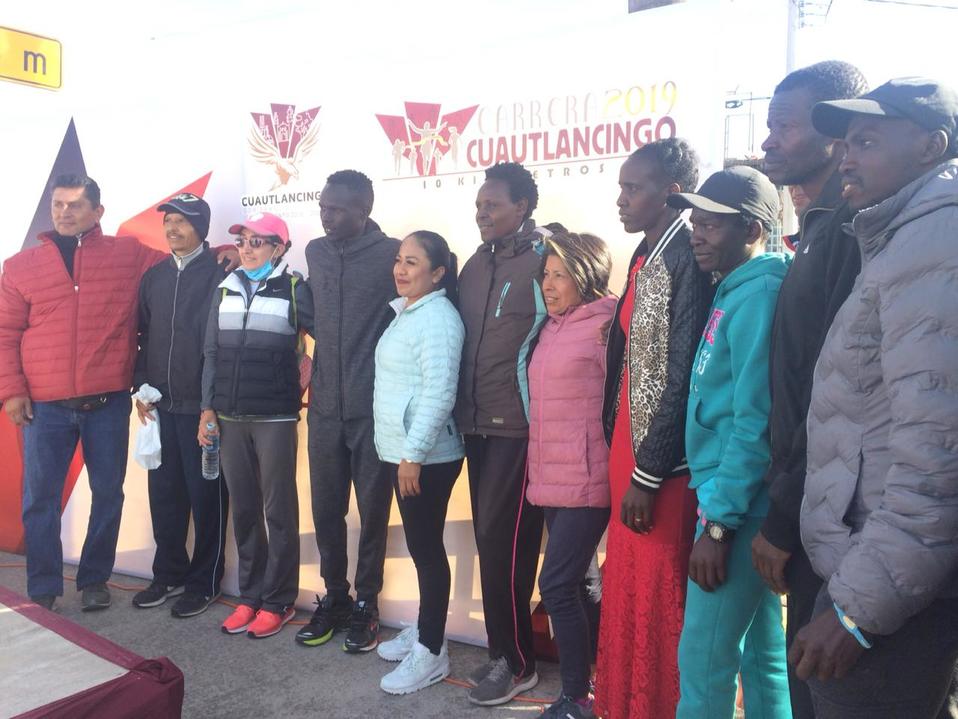 Con participación internacional se realizó la Carrera Cuautlancingo 2019. (Rafael González)