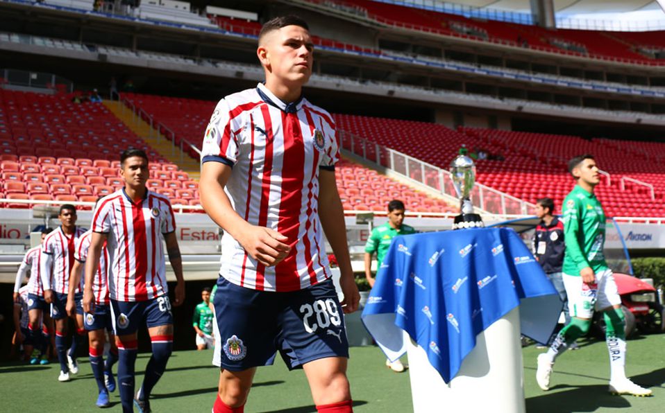 Eduardo Torres será baja durante 12 semanas (Imago 7)