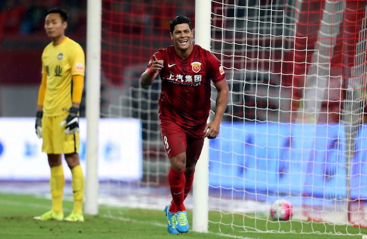 Hulk, actual jugador de la Liga China (Shanghai SIPG Football Club)