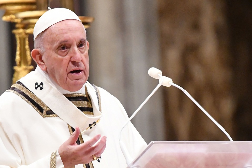 El Papa Francisco en la Basílica de San Pedro. (AFP)