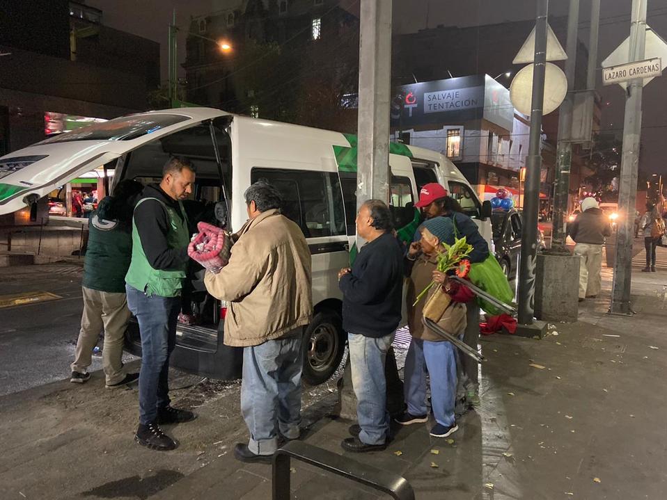 Se prevé también la entrega de 180 mil comidas calientes al día. (Tomada de @CDMX_SIBISO)