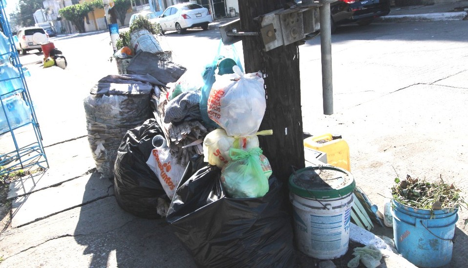 Basura. (Yazmín Sánchez)