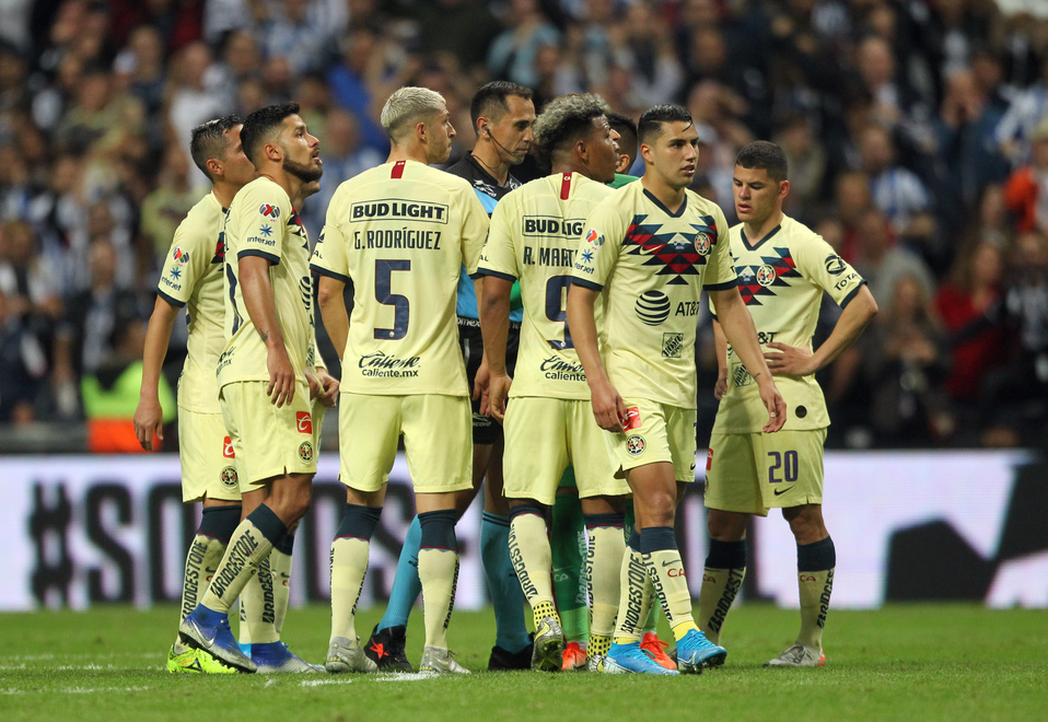 Jugadores del América en la final de ida contra Monterrey (Imago7)