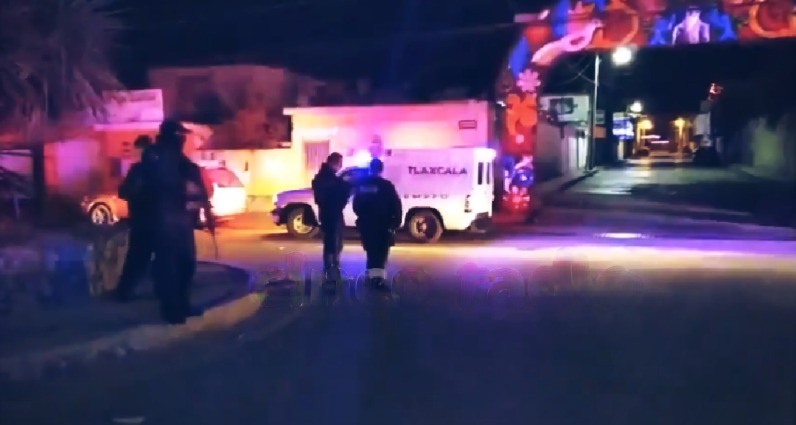 Rafaguean camioneta; hay seis muertos en Calpulalpan. (Adolfo Tenahua)