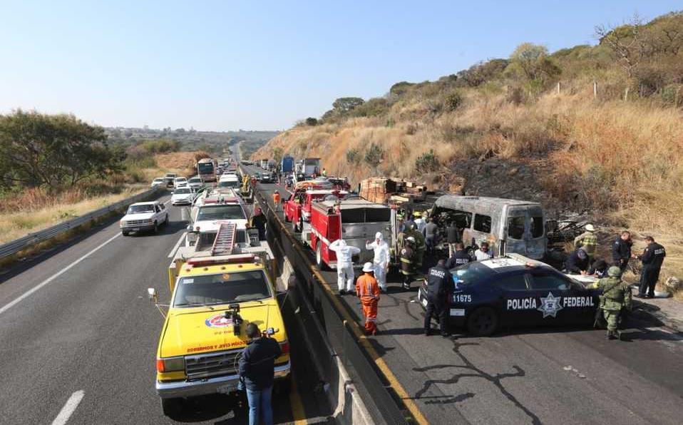 Suman 21 muertos por accidentes en temporada navideña (Fernando Carranza)