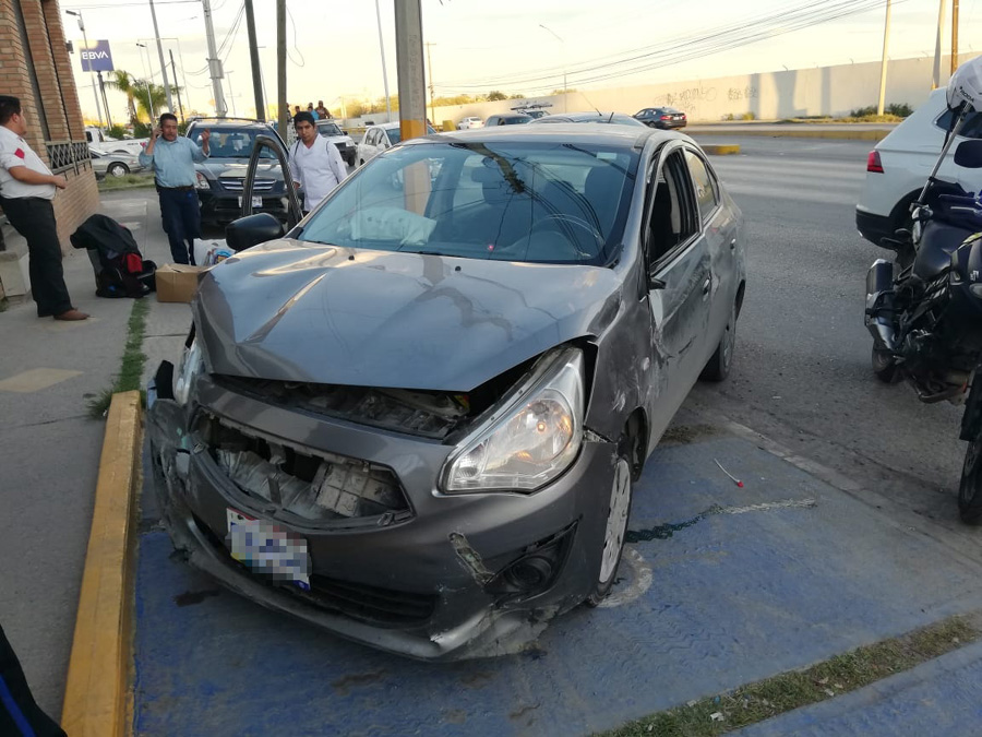 El conductor perdió el control del volante por causas desconocidas. (Notivox Digital)
