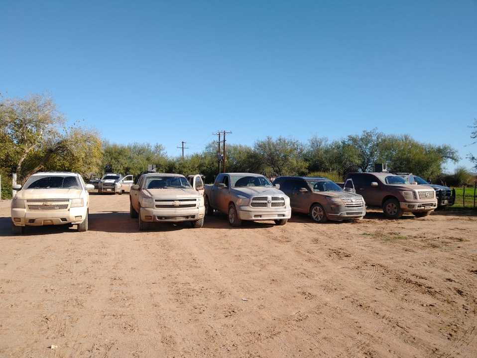 Se logró asegurar cinco camionetas, de las cuales dos están blindadas. (Especial)