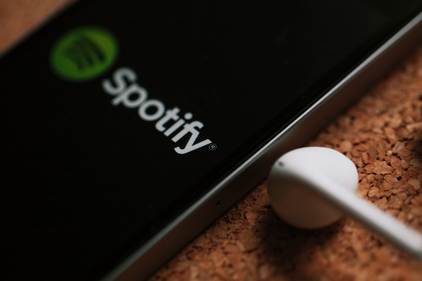 Spotify prohibirá publicidad política a partir de 2020 (Shutterstock).