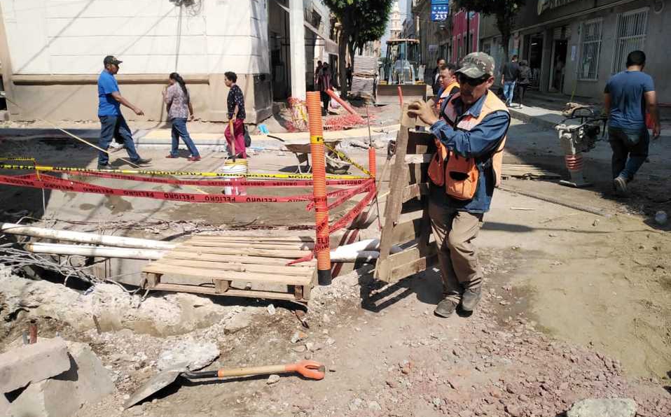Obras en calle Juárez perjudican a locatarios