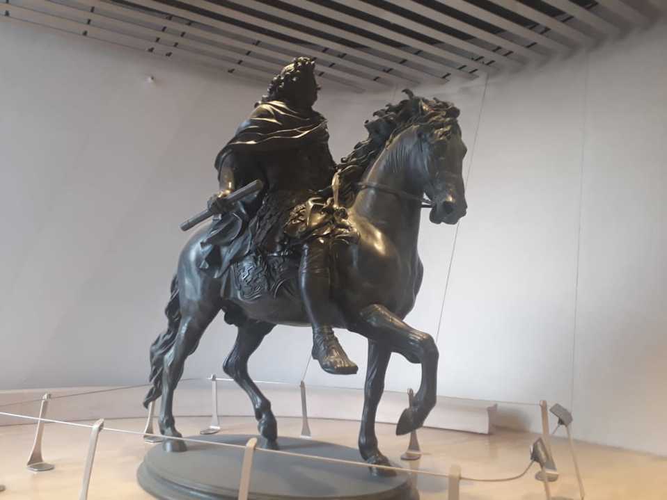 Personal del inmueble informó que hasta las 19 horas contabilizaban más de mil visitantes, durante el último fin de semana de "Noche de Museos". (Rafa