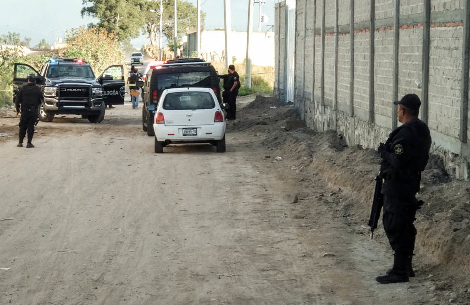 El hombre fue encontrado en la calle La Loma, San Sebastianito, municipio de Tlaquepaque (Franco González)