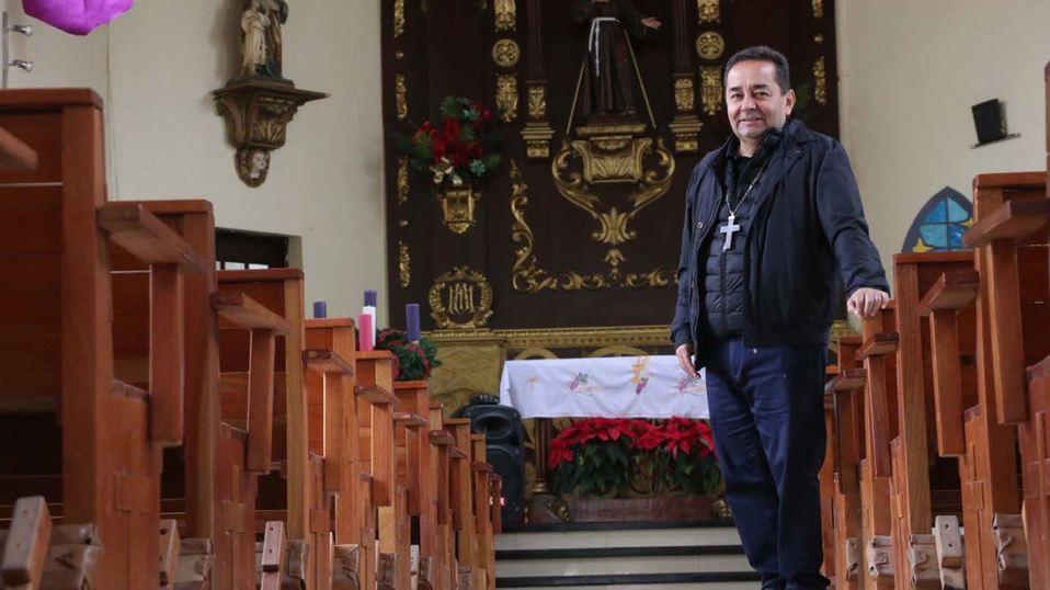 El obispo afirma que entre los grandes pendientes en la zona sur se encuentran las oportunidades laborales para los jóvenes. JOSÉ LUIS TAPIA