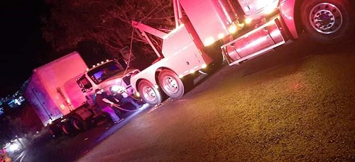 Además se reportan dos personas lesionadas. (Especial)