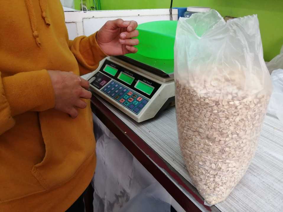Establecimientos ya no podrán dar bolsas de plástico ni artículos desechables.  (Andrés Lobato)