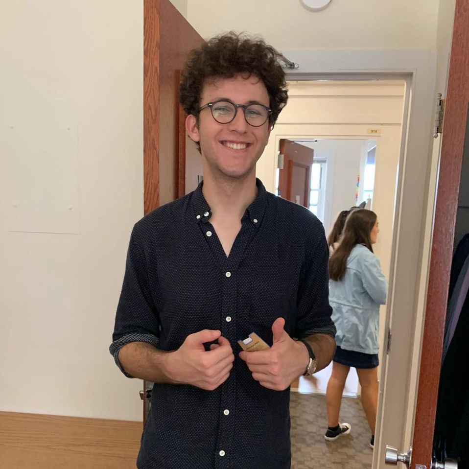 Hijo de la creadora de Orange Is The New Black muere en accidente (Instagram).