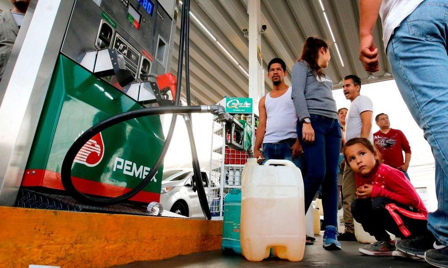 Desabasto de gasolina en Jalisco, una de las noticias que marcaron 2019 (Especial)