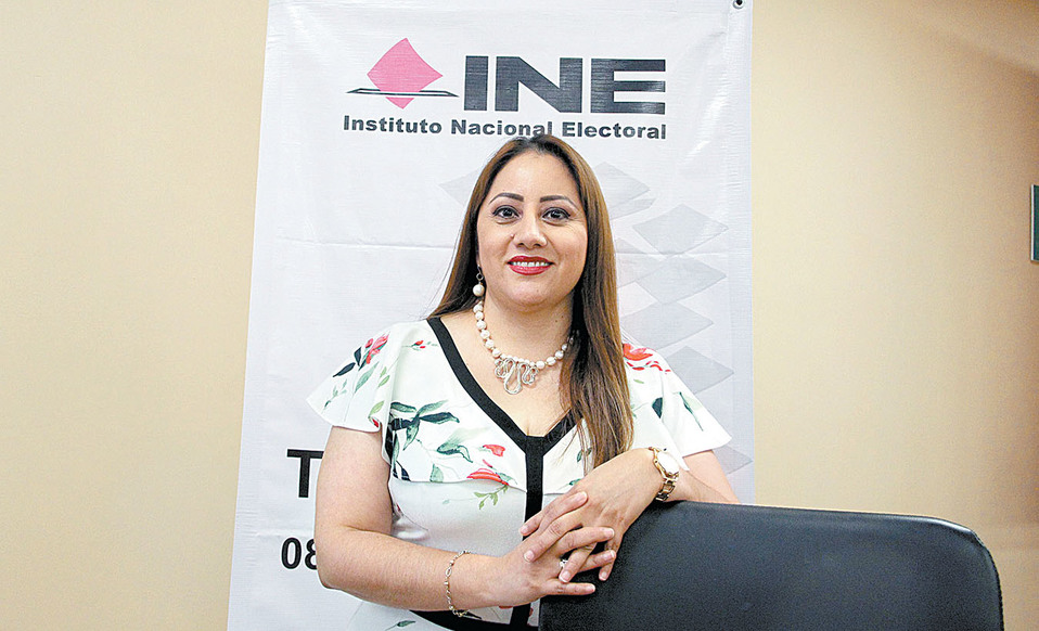 “Paso muchas horas en la oficina, por eso es agradable llegar a casa y abrazar a mis hijos”: Olga Alicia Castro Ramírez. (Especial)