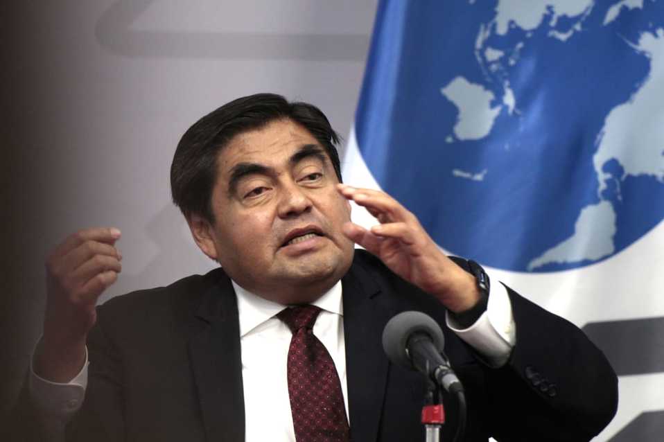 Sin entregar subsidios a concesionarios que no cumplan acuerdos: Barbosa. (Melanie Torres)