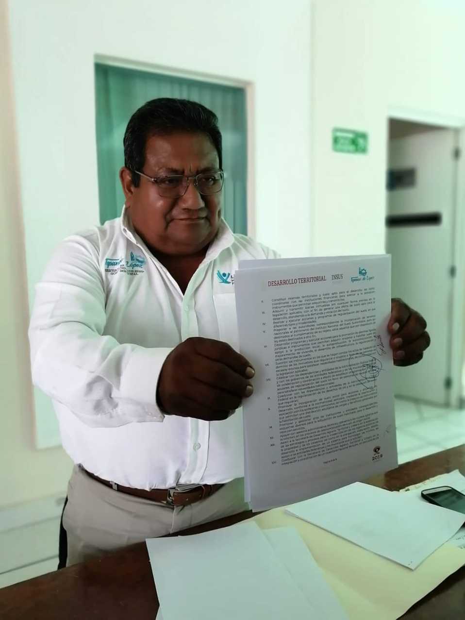 Eusebio Martínez Benítez, presidente municipal de Tepanco de López. (Apolonia Amayo)