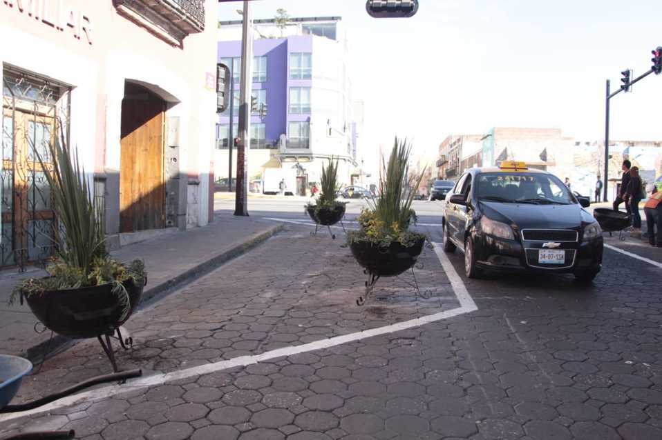 Esta política de movilidad está vinculada al cien por ciento al peatón, lo que implica este tipo de modificaciones en la vía pública. (Melanie Torres)