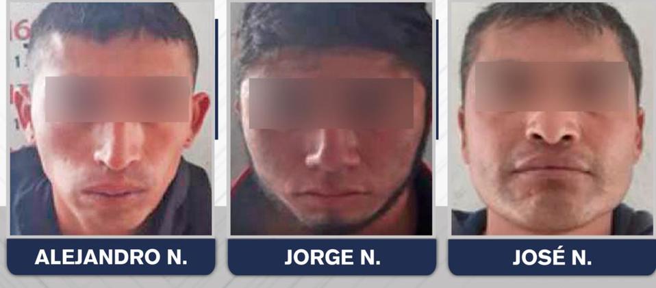 Vinculan a proceso a tres hombres por robo de vehículo con mercancía. (Andrés Sánchez)