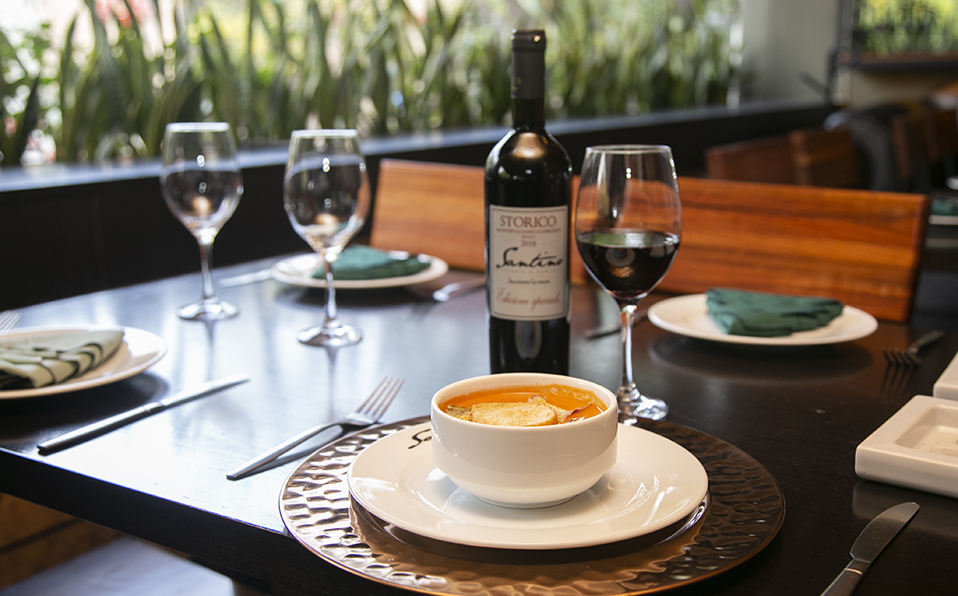 Los vinos son excelente compañeros de los platillos (Claudia Aréchiga)