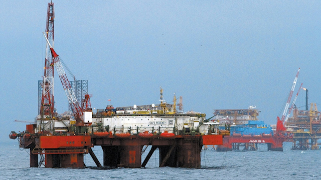 Plataforma de Pemex se incendia; hay 3 lesionados
