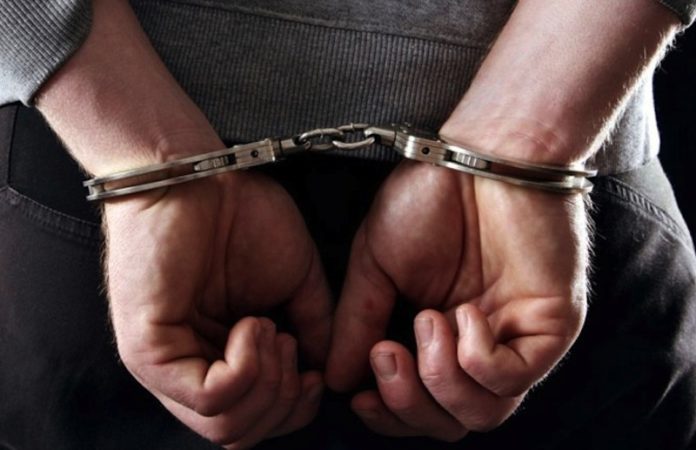 Fue detenido en Yucatán el cuarto líder tianguista de Texmelucan. (Especial)