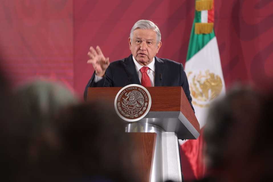 El Presidente en conferencia matutina. (Jesús Quintanar)