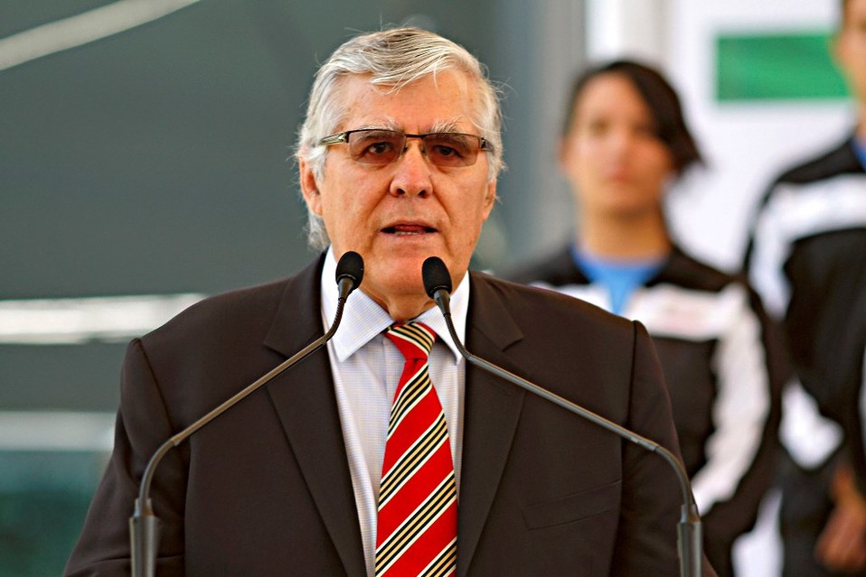 Nelson Vargas lamenta el estado de salud de Carlos Girón (Imago7)