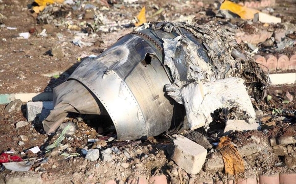 Irán rechaza haber derribado avión ucraniano en Teherán