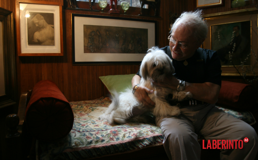 Sergio Fernández retratado en su casa en abril de 2010. (Foto: Javier García | MILENIO)