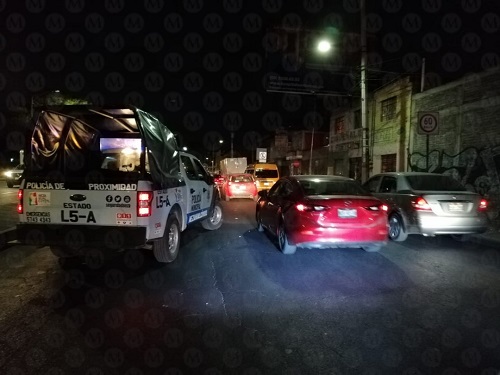 En la zona se registra intensa carga vehicular. (Jorge Becerril)