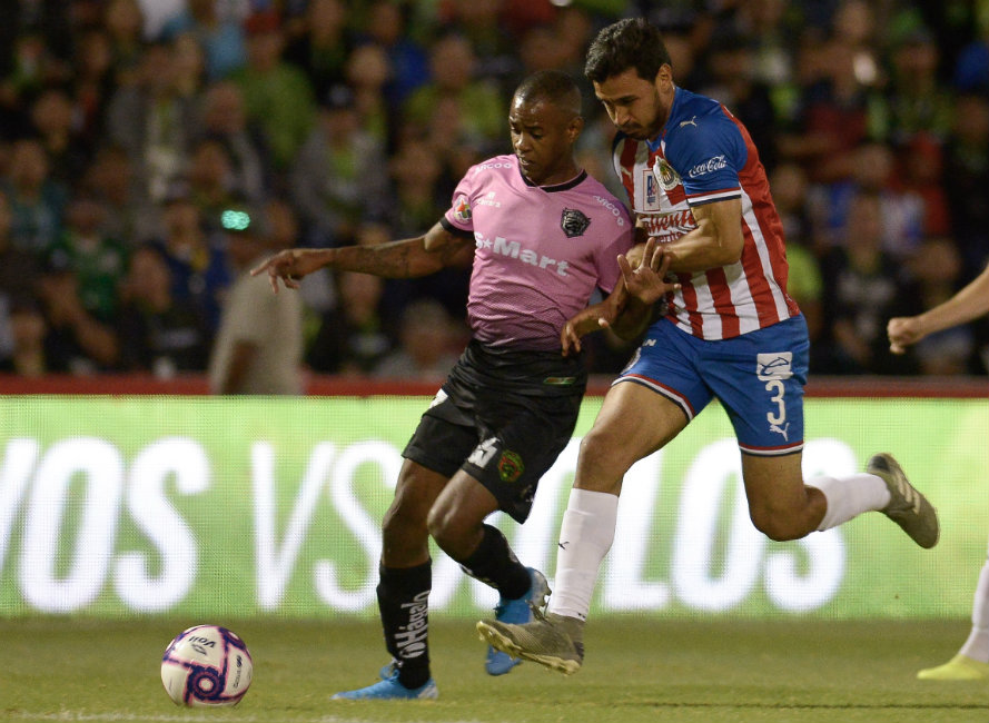 Chivas debuta contra FC Juárez en el Clausura 2020 (Imago7)
