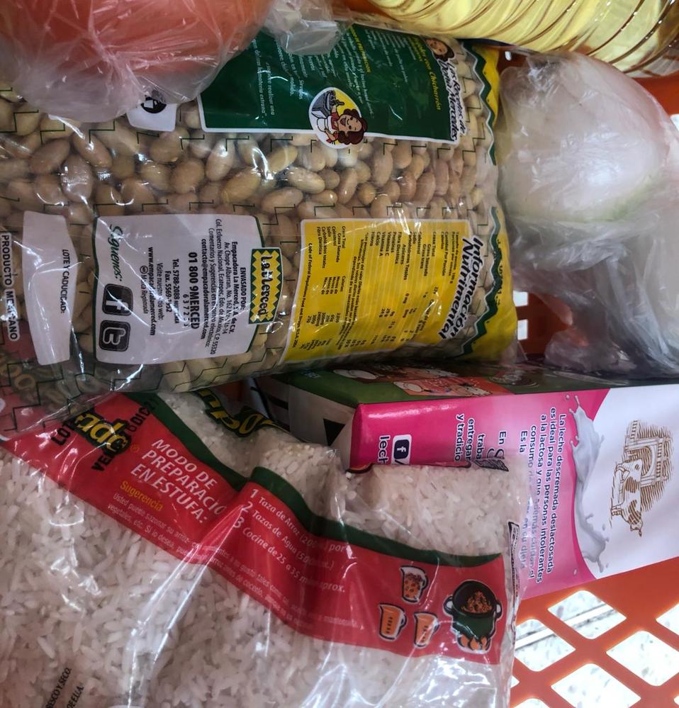 Canasta básica en León es más barata en mercados que supermercados.