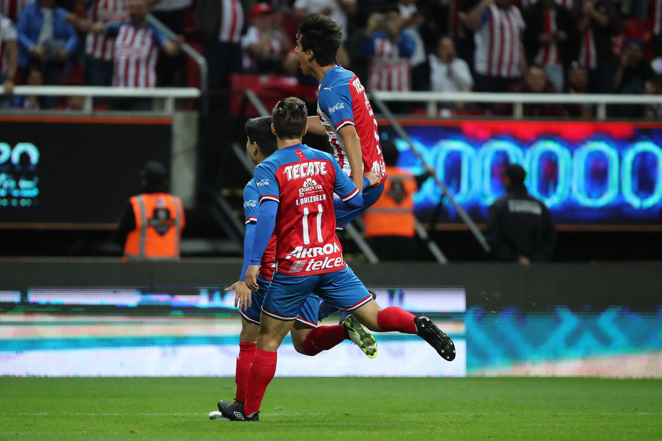 Chivas derrota a Juárez e ilusiona a su afición (Twitter @Chivas)