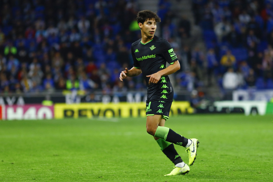 Diego Lainez titular con Betis (Imago7)