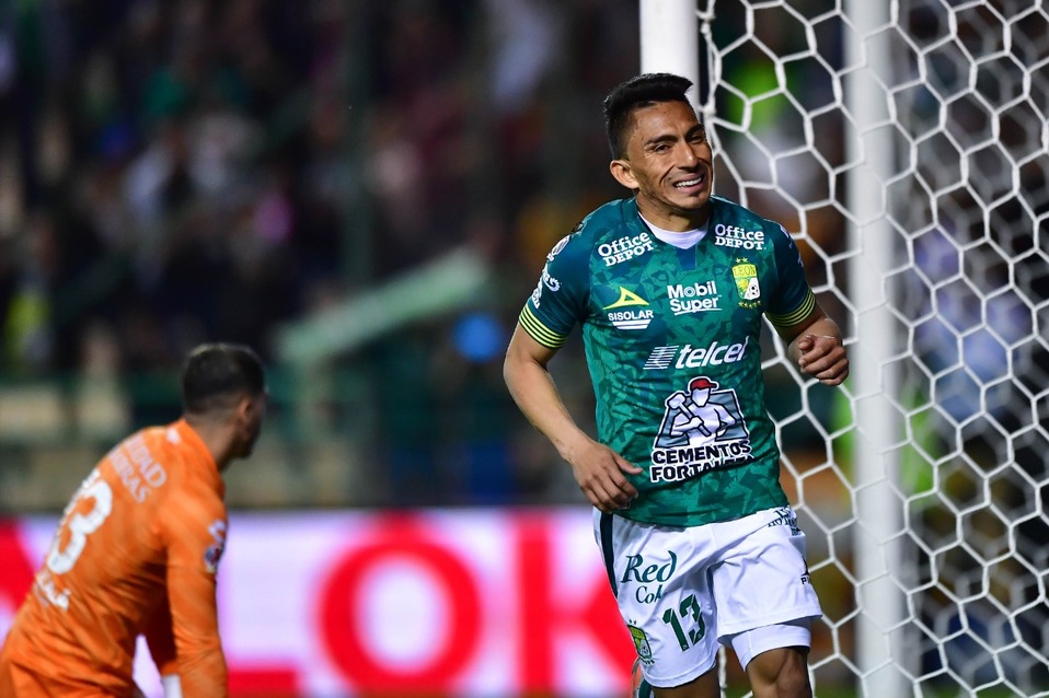 El club León derrotó al Querétaro.