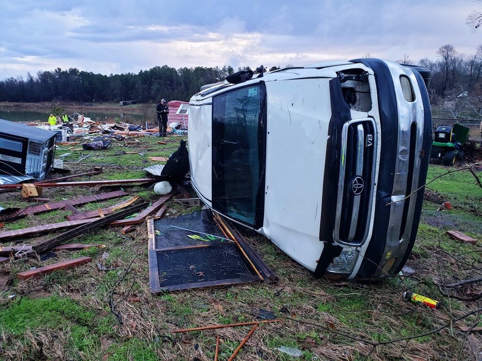 Nueve personas perdieron la vida en Texas, Alabama y Luisiana. (AP)
