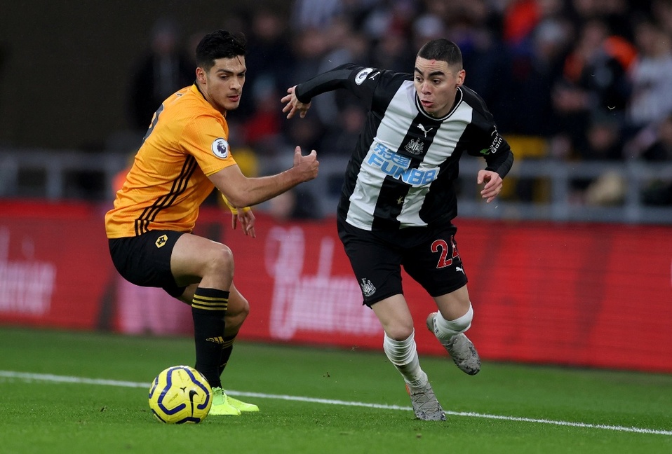 Raúl Jiménez y los Wolves empatan ante el Newcastle (Reuters)