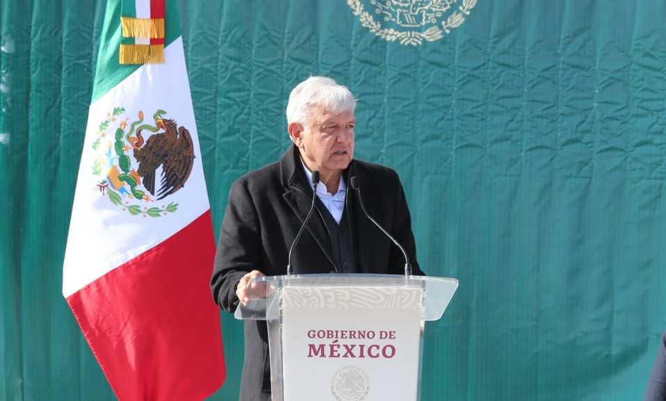 El Presidente durante su mensaje en La Mora, Sonora (Javier Ríos)