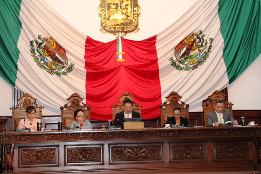 Se comentó que hizo contacto con directivos de las escuelas de la Laguna. (Cortesía)