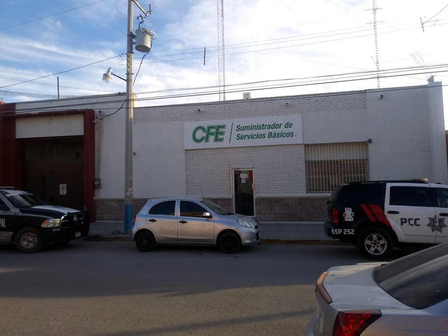 Robaron el contenidos de dos cajeros de cobro. (Milenio Digital)