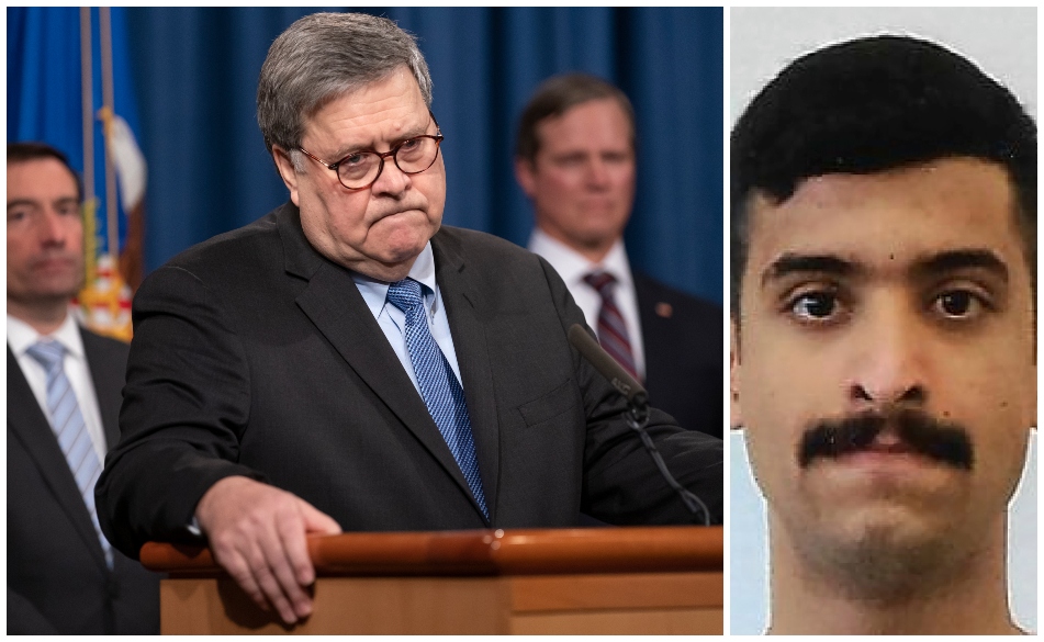 William Barr (izq.) informó que el Departamento de Justicia investiga el tiroteo ocasionado por Mohammed Alshamrani como un acto terrorista. (AP)